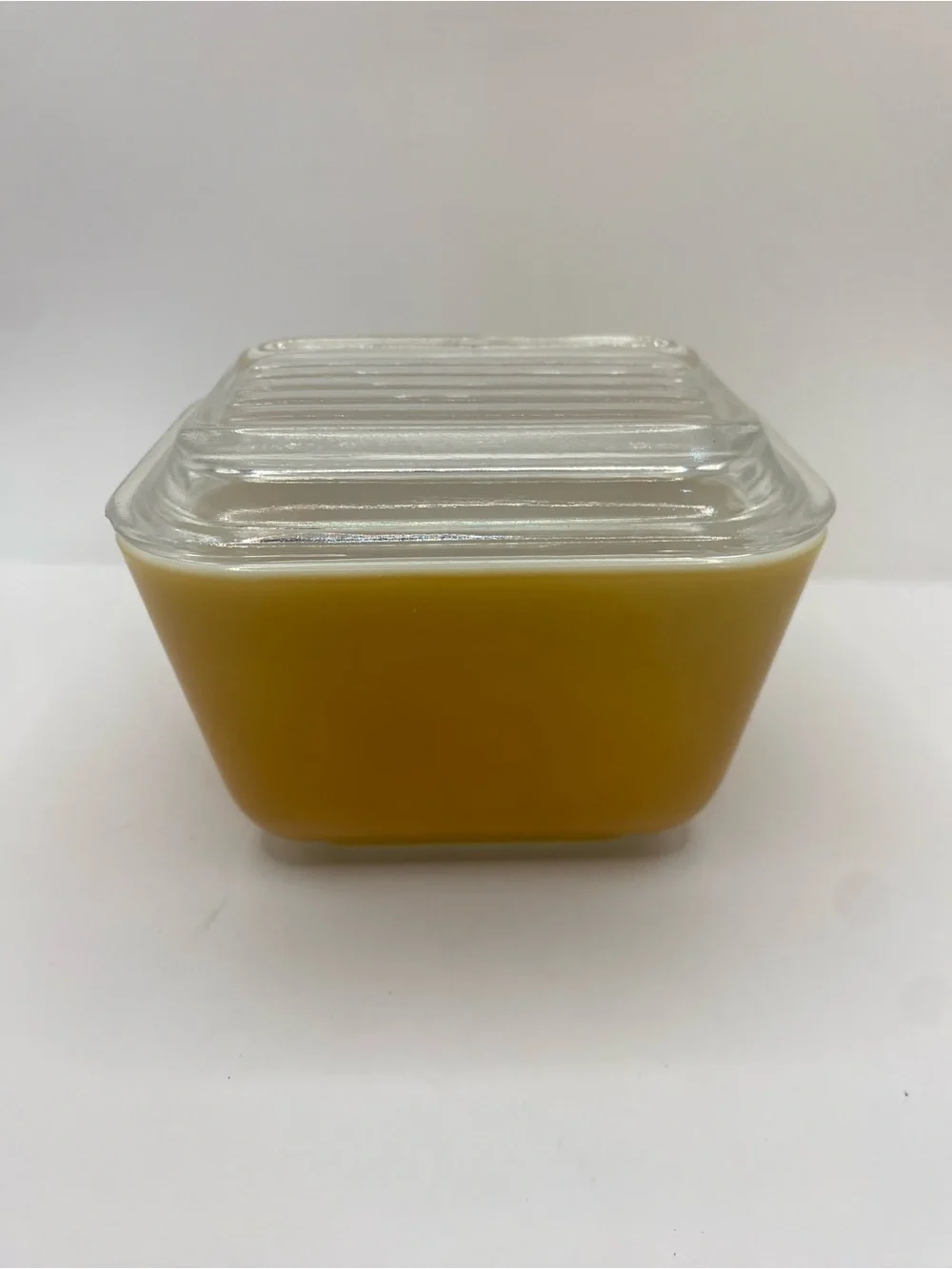 Vintage Pyrex 1 1/2 Cup Small Caramel Color Refrigerator Dish Clear Glass Lid